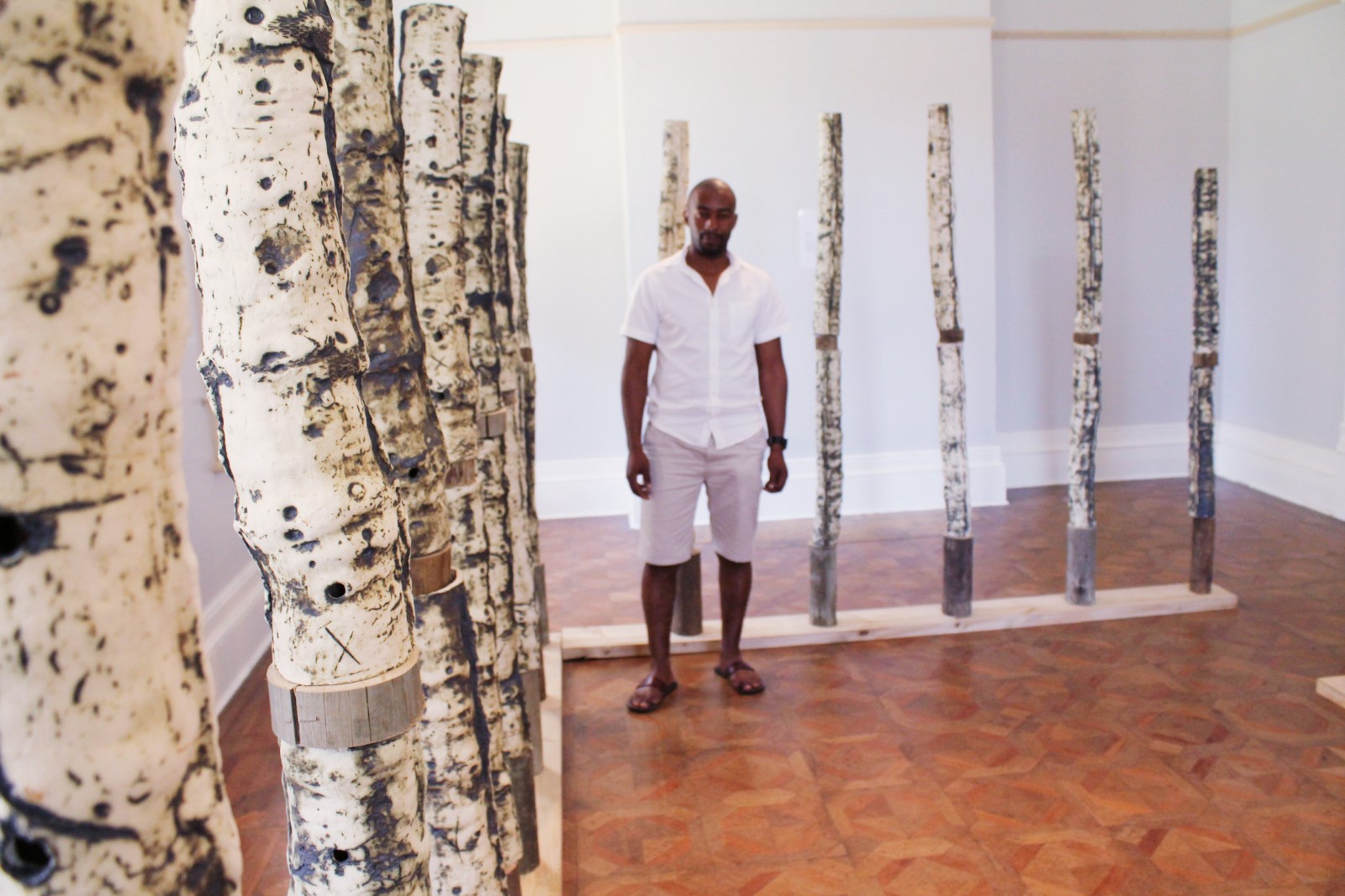 Ubuhlanti, Clay and wood 310 x 400 cm